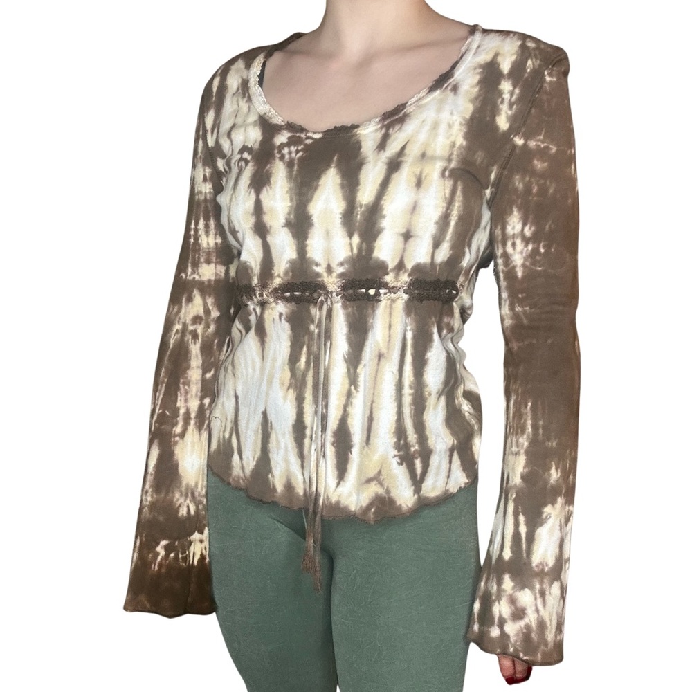 Bell sleeve tie dye hippy top